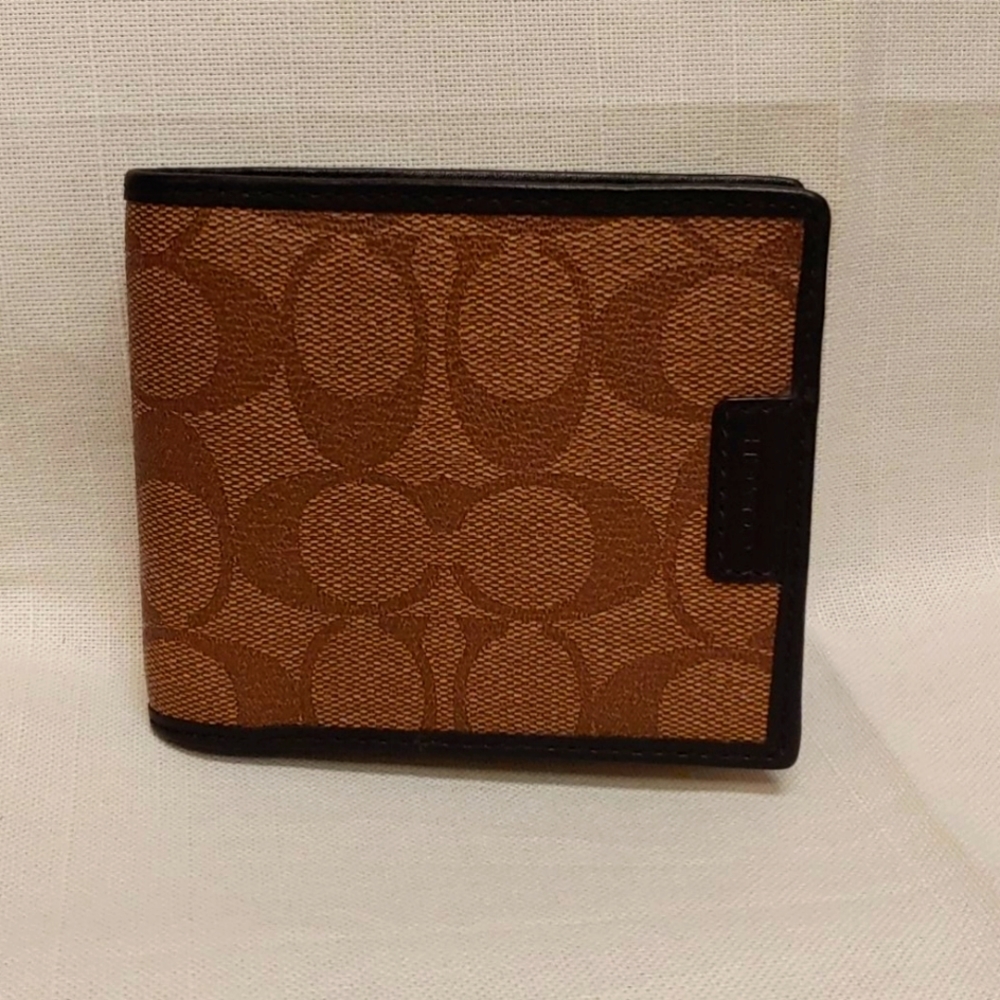 Coach Men's Wallet and ID holder